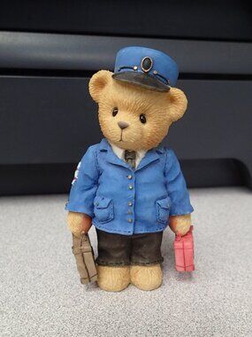 Lloyd 1997 Symbol of Membearship Figurine Cherished Teddies